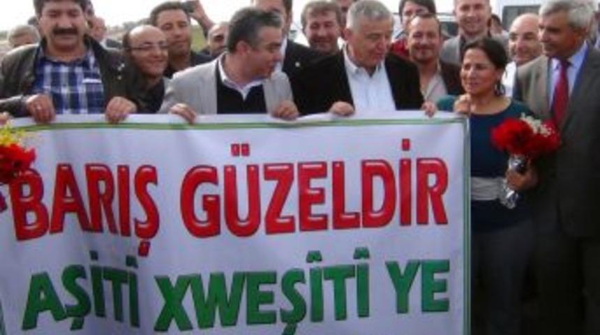 Can Paker: Vatandaşlara Yeni Bir Devletle Karşı Karşıya Olduğumuzu S&ouml;yl&uuml;yoruz