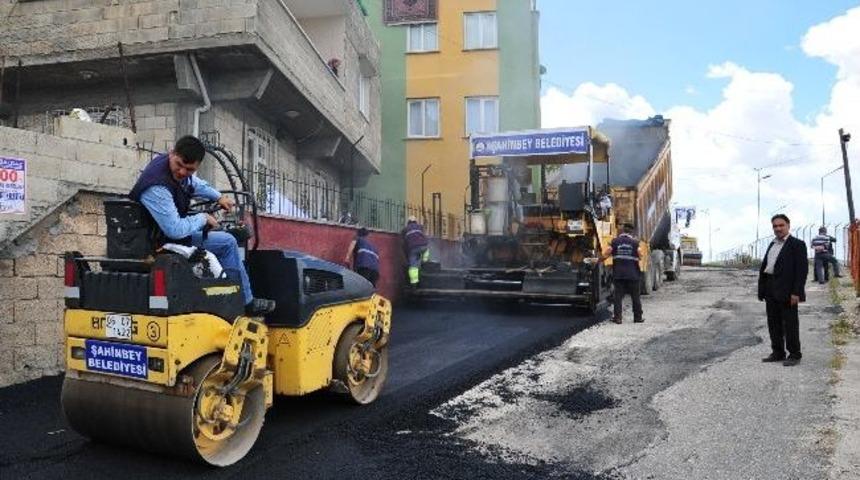 Şahinbey Belediyesi 4 Yılda 2 Milyon 980 Bin Metrekare Asfalt &Ccedil;alışması Yaptı