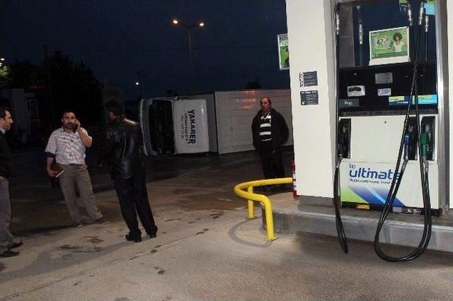 Petrol İstasyonunda Faciadan Kıl Payı Dönüldü