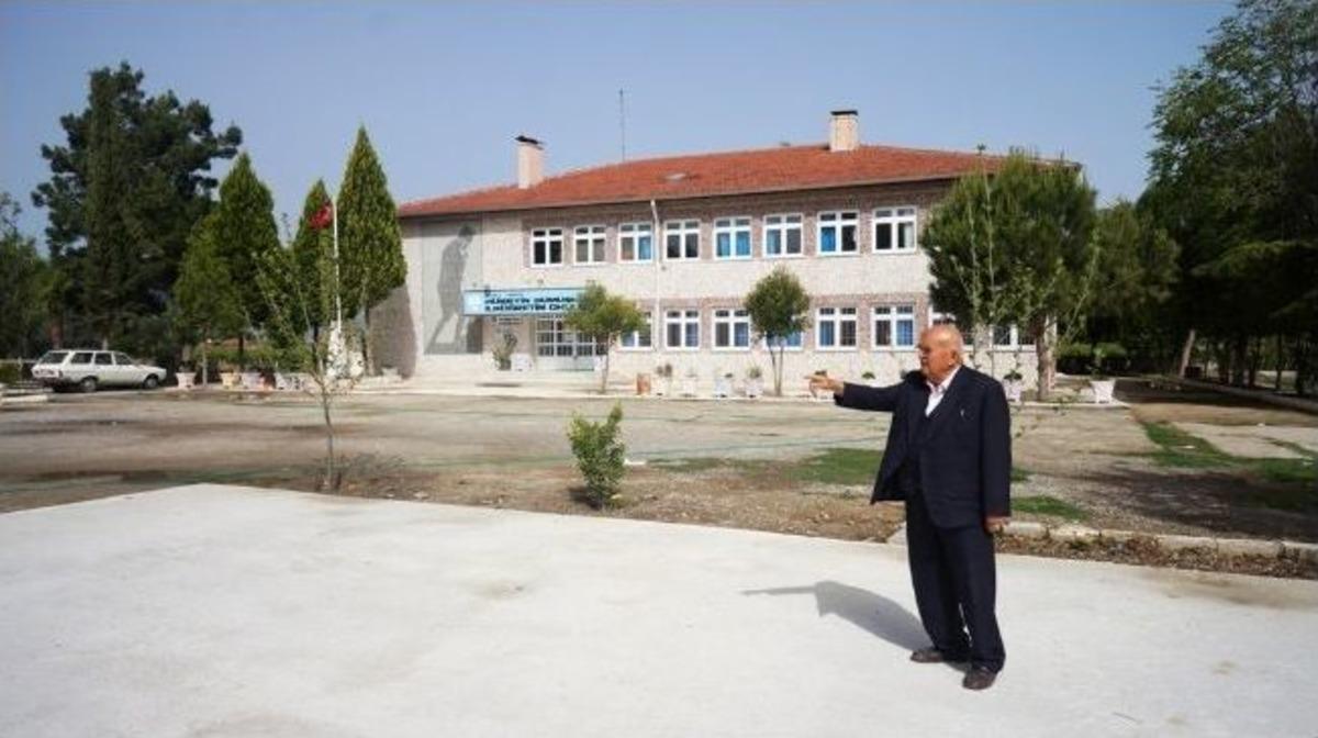 Sarıg&ouml;l'&uuml;n Vergi Rekortmeni, Kazandığını Hayır İşlerine Harcıyor