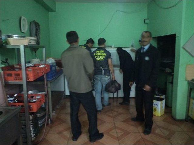 Varto Belediye Zabıta Amirliğinden Et Kontrol&uuml; 3