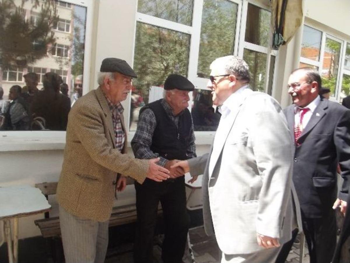 Pazaryeri'nde Mhp&rsquo;den &Uuml;lk&uuml; Ocağı A&ccedil;ılışı Ve Rozet Takma T&ouml;reni