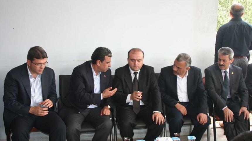 Metin: Patlamadan Zarar G&ouml;ren Vatandaşlara Her T&uuml;rl&uuml; Desteği Vereceğiz