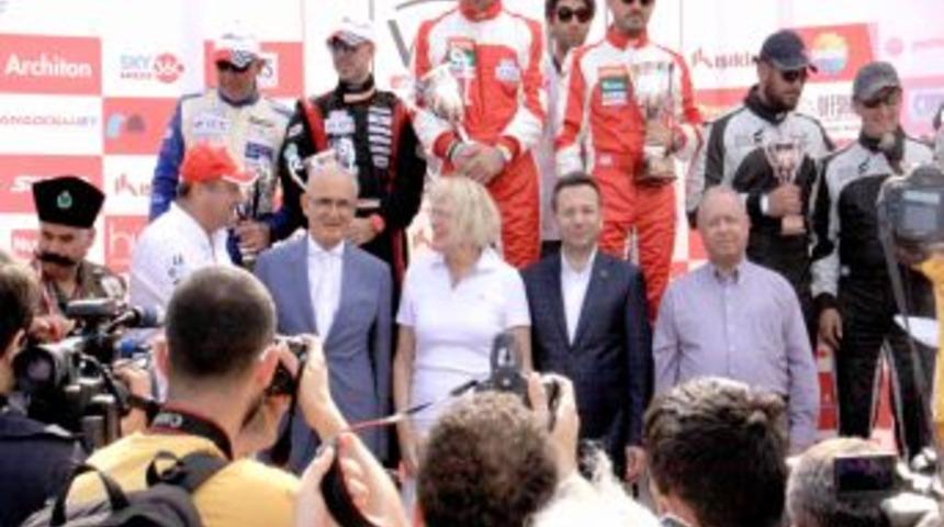 Işıklar D&uuml;nya Offshore Şampiyonası Samsun'da Başladı