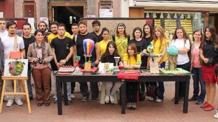 Geleceğin Mimarlarından Atıktan Proje Sergisi