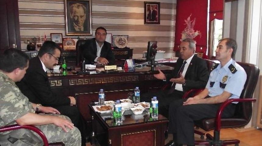Mhp Milletvekilleri G&ouml;lbaşı İl&ccedil;esini Ziyaret Ettiler