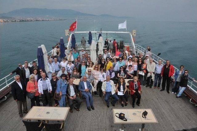 Başkan Yılmaz, Belde Belediye Başkanlarıyla Bir Araya Geldi 1