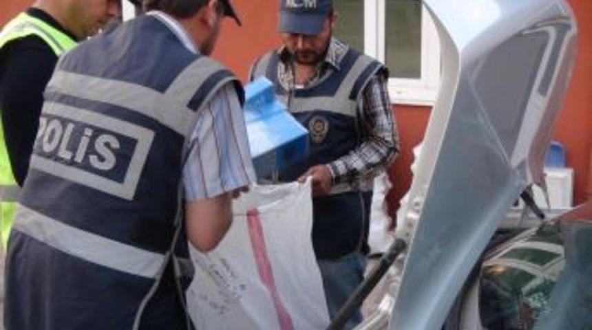 Otomobilde Ila&ccedil; Değil Ka&ccedil;ak Sigara &Ccedil;ıktı