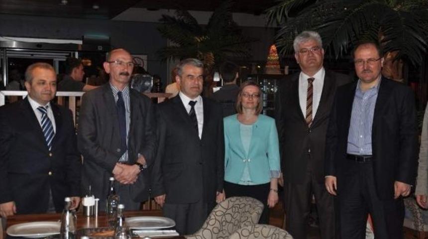 T&uuml;rk-isvi&ccedil;re Seyahat Acentaları Birliği Balıkesir'de Protokol İle Bir Araya Geldi