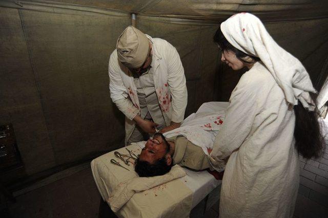 Çanakkale Savaşları nın Şehit Tıbbiyelileri Anıldı 1