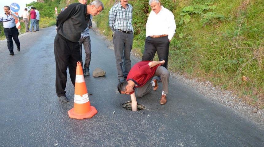 Zonguldak - Filyos Yolu, &Ccedil;ukur Sebebiyle Trafiğe Kapatıldı