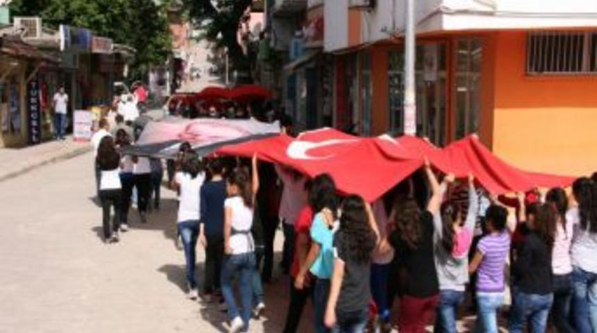 G&uuml;lnar'da Gen&ccedil;lik Y&uuml;r&uuml;y&uuml;ş&uuml;