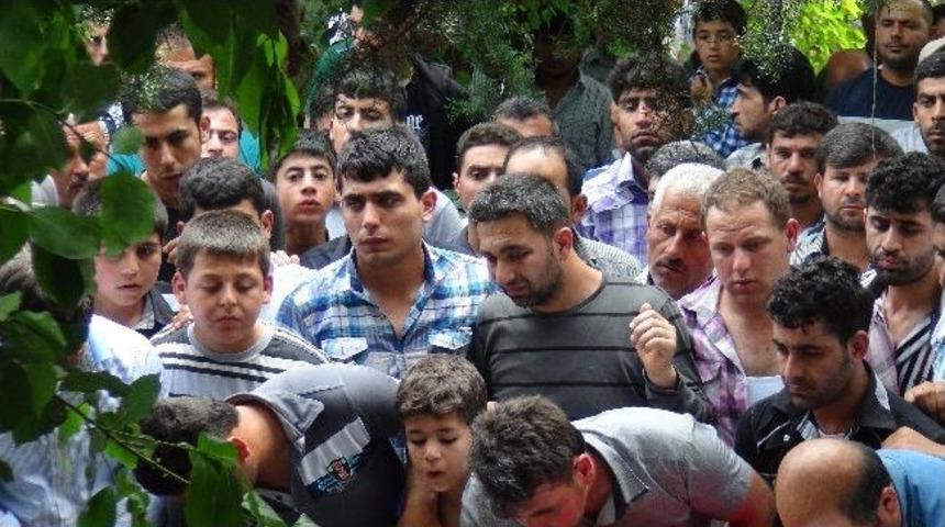Hatay&rsquo;da Ka&ccedil;ak Akaryakıt Deposundaki Patlama