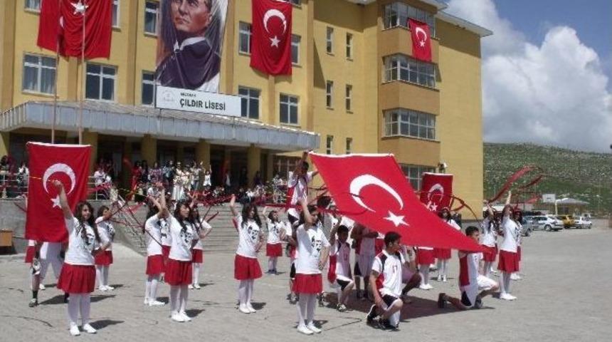 &Ccedil;ıldır&rsquo;da 19 Mayıs Coşkuyla Kutlandı