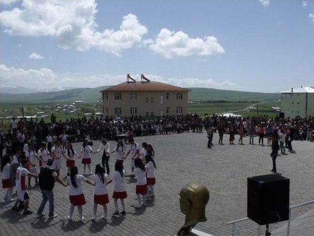 &Ccedil;ıldır&rsquo;da 19 Mayıs Coşkuyla Kutlandı 2
