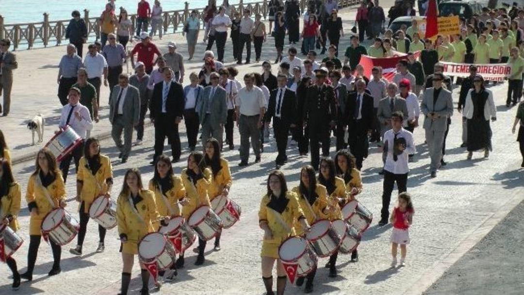 19 Mayıs Gen&ccedil;lik Ve Spor Bayramı Ak&ccedil;akoca'da Kutlanıyor
