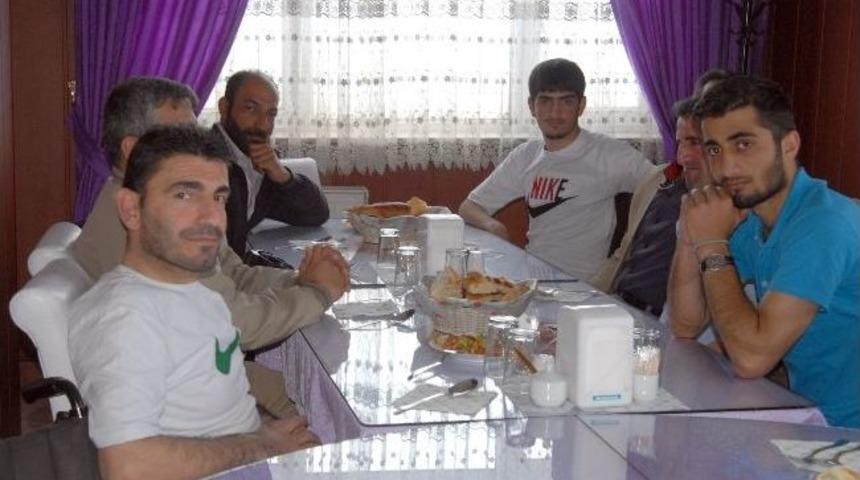 Engelliler Yemekte Buluştu