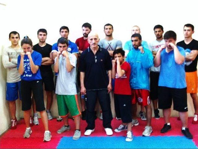 &Ccedil;anakkale Gsk Boks &lsquo;da İddalı 1