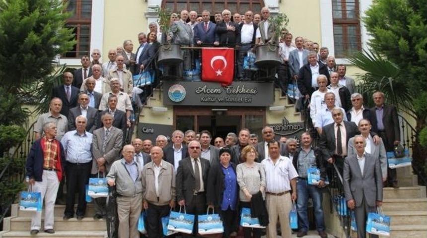 Demirtaş, Emekli &Ouml;ğretmenleri Ağırladı