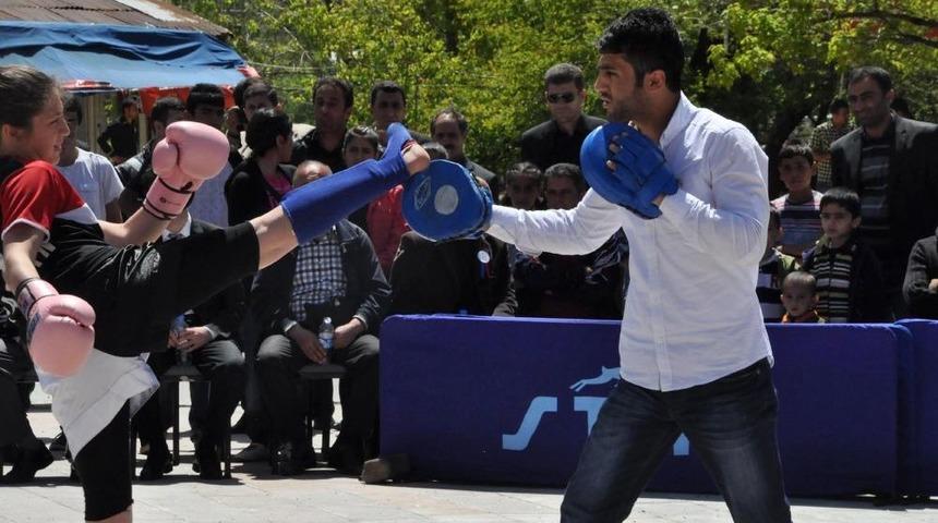 Bitlis&rsquo;te 19 Mayıs Coşkusu