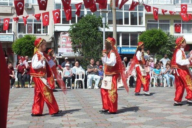 19 Mayıs Atat&uuml;rk &uuml; Anma, Gen&ccedil;lik Ve Spor Bayramı T&ouml;renlerle Kutlanıyor 2