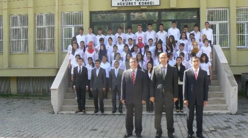 19 Mayıs Atat&uuml;rk'&uuml; Anma Gen&ccedil;lik Ve Spor Bayramı Kulp&rsquo;ta Coşku İle Kutlandı