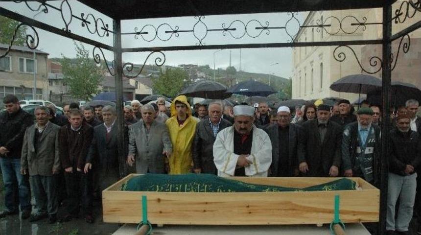 Bozhalil Ailesinin Acı G&uuml;n&uuml;