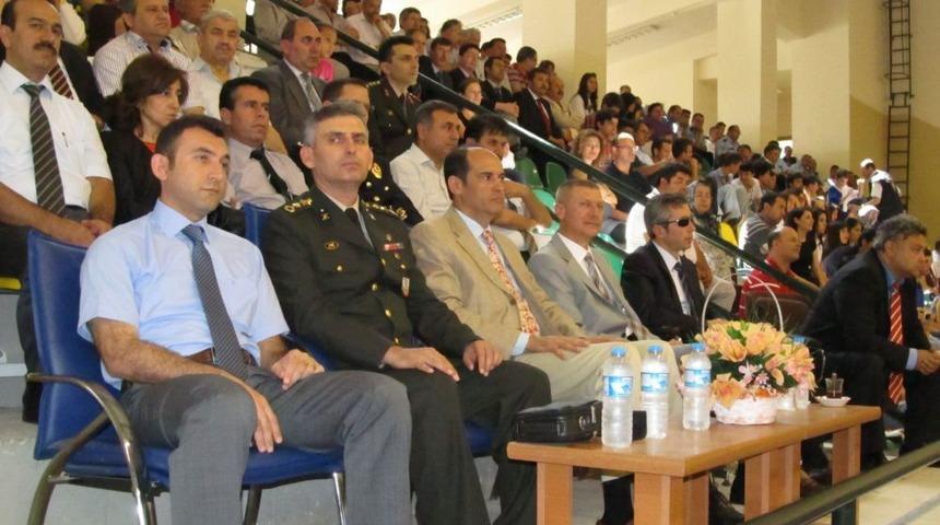 19 Mayıs Atat&uuml;rk'&uuml; Anma Gen&ccedil;lik Ve Spor Bayramı, Coşkuyla Kutlanıyor