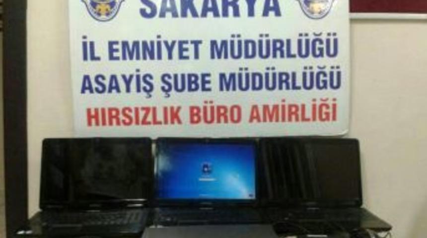 Sakarya'da Hırsızlık Ş&uuml;phelisi 4 Kişi Yakalandı