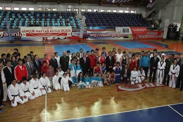 Trabzon&rsquo;da 19 Mayıs Atat&uuml;rk&rsquo;&uuml; Anma Ve Gen&ccedil;lik Ve Spor Bayramı Kutlamaları 1