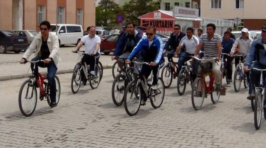 Erciş&rsquo;te Atat&uuml;rk&rsquo;&uuml; Anma Gen&ccedil;lik Ve Spor Bayramı