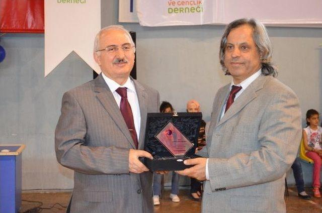 D&uuml;&ccedil;ged Niğde Şubesi T&ouml;renle A&ccedil;ıldı 1