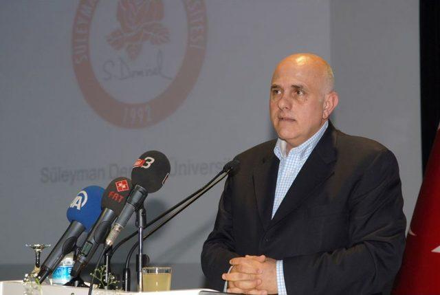 SD&Uuml; 16. Bilim Ve Bahar Şenliği &Ouml;d&uuml;l Ve Teşekk&uuml;r T&ouml;reni Yapıldı 2