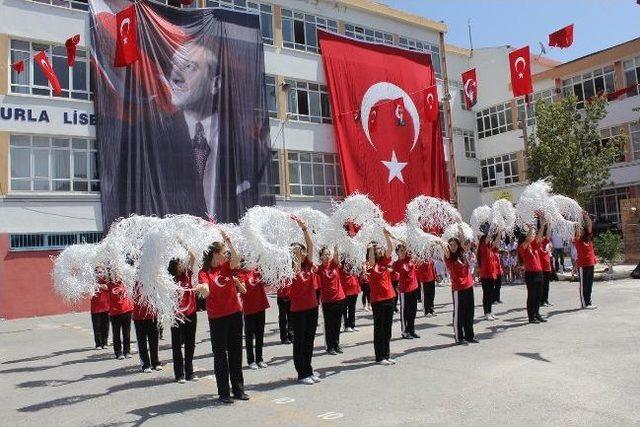 19 Mayıs Atatürk’ü Anma Gençlik Ve Spor Bayramı Urla’da Kutlandı