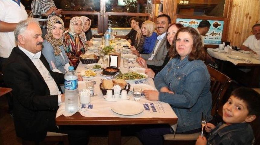 D&uuml;zce&rsquo;de Hanımlar Lokali A&ccedil;ıldı