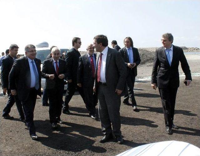 Kalkınma Bakanı, Ordu-giresun Havalimanı İnşaatını İnceledi 1