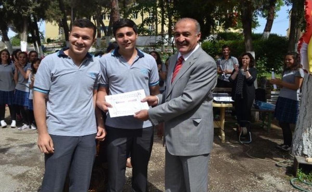 Kula&rsquo;da 19 Mayıs Kutlandı