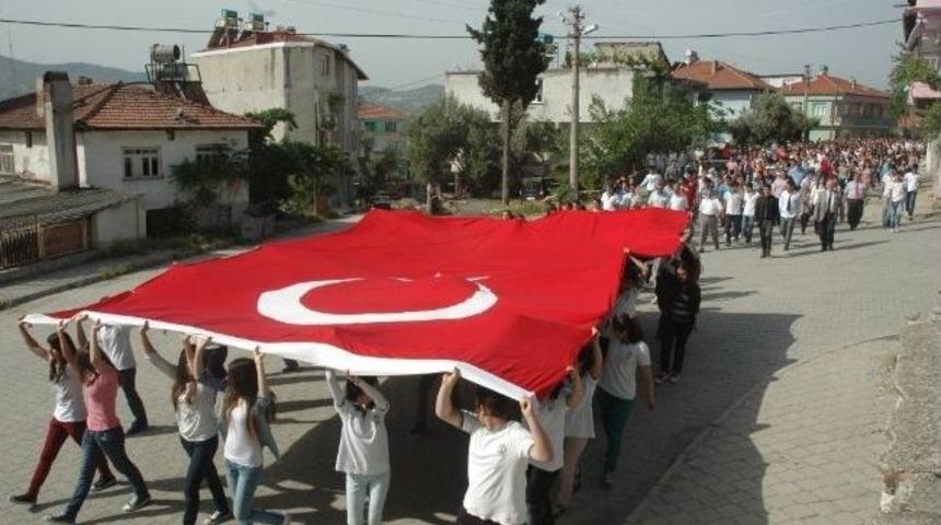 Selendi'de 19 Mayıs Coşkusu