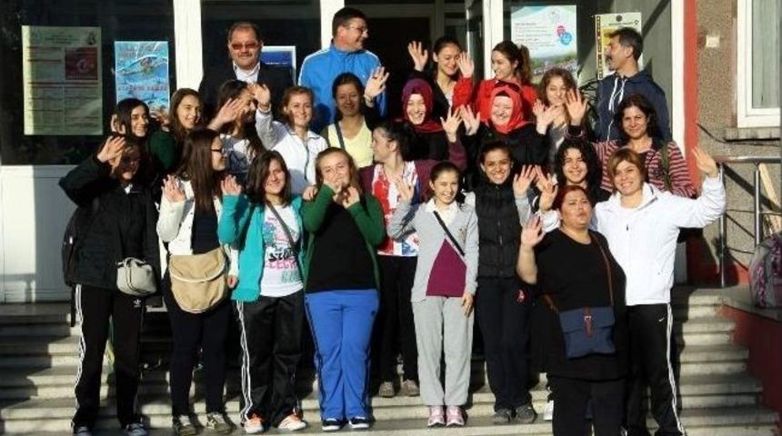 Grafik &Ouml;ğrencileri Yurt Dışında Staj G&ouml;recek