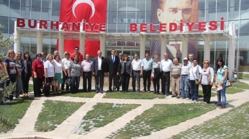 Umut Oran Başkan Akova&rsquo;yı Ziyaret Etti