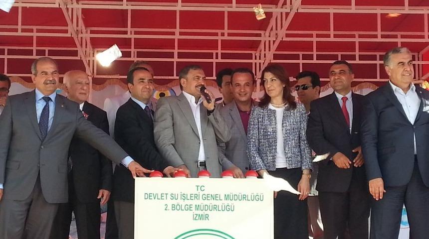 Bakan Eroğlu, Aliağa'da 35 Projenin Temel Atma A&ccedil;ılını Katıldı