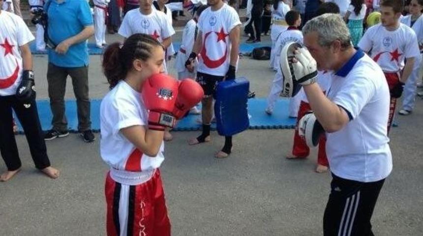 Kütahya’da 19 Mayıs Coşkusu