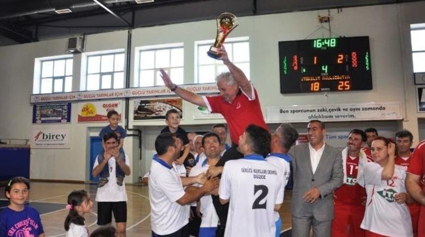 Kurumlararası Voleybol&rsquo;da Şampiyon Milli Eğitim Oldu