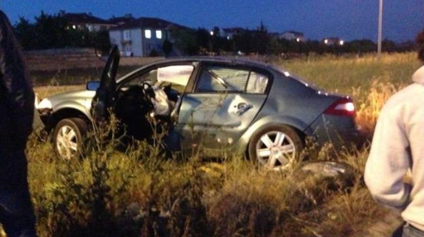 &Ccedil;orlu&rsquo;da Trafik Kazası: 2 Yaralı