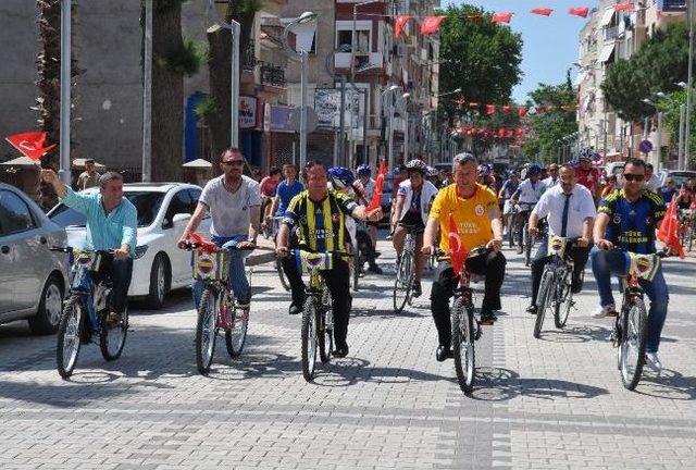 19 Mayıs’ta Birlik Ve Beraberlik Adına Pedal Çevirdiler