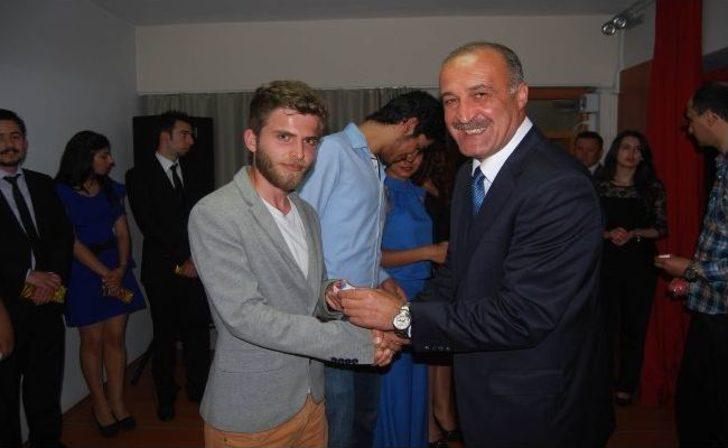 Kula Meslek Yüksek Okulu Şenlikte Eğlendi G3