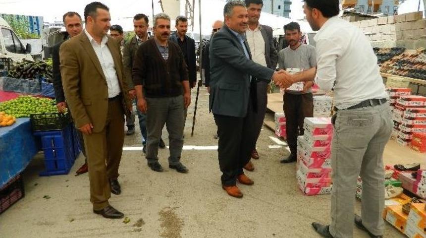 Aras&rsquo;tan Semt Pazarı Esnafına Ziyaret