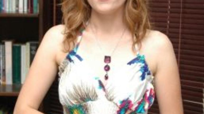 Erkekler Cinsel Mitlerin Altında Eziliyor