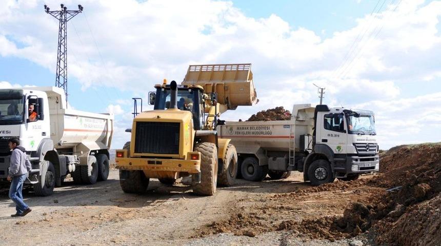 Mamak&rsquo;a 5 Ayda 5 Kilometre Yol Yapıldı
