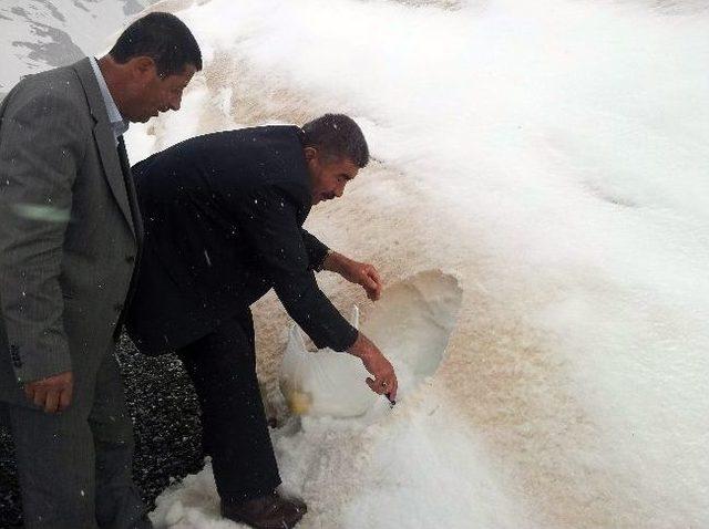 Karapet Geçidi'nde Kar Manzaraları